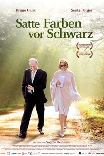 Satte Farben vor Schwarz